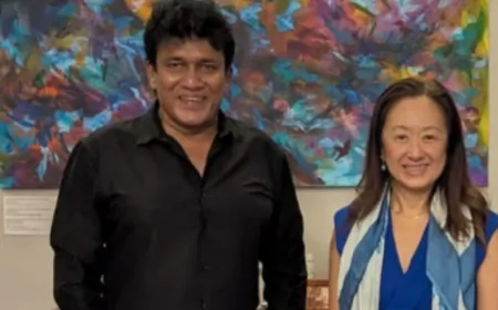 ஜூலி சங்கை சந்தித்து பேசினார் மனோ கணேசன் 