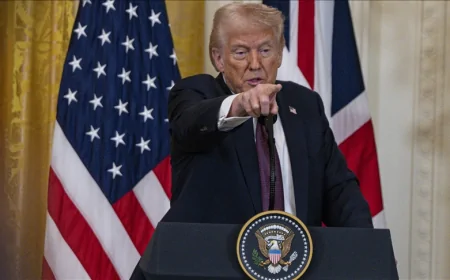 ரஷ்யாவுக்குப் புதிய தடைகளை விதிப்பது குறித்து அமெரிக்கா ஆலோசனை