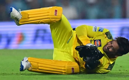 MS Dhoni Scripts History, Becomes First Player with 200 Dismissals in IPL