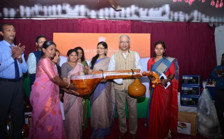 High Commissioner extends Multi-sectoral Assistance to IOT Students and Estate Workers in Central Province