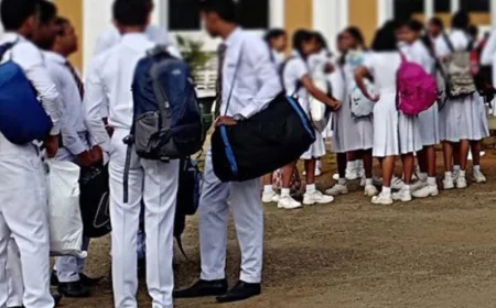 பாடசாலை மாணவர்களுக்கு இனி இரண்டு இடைவேளை; வகுப்பு நேரத்தில் மாற்றம்!