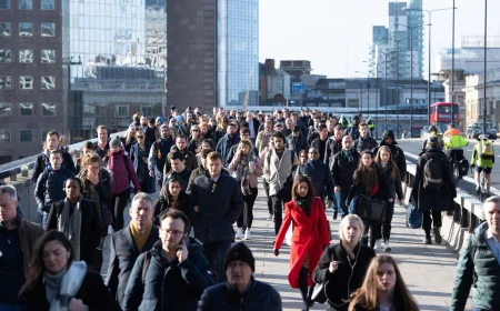 பிரித்தானியாவில் வசிப்போரில் ஐந்தில் ஒருவர் வெளிநாட்டில் பிறந்தவர்கள் – புதிய ஆய்வு; அதிர்ச்சி தகவல்