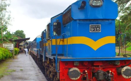 19 முக்கிய ரயில் சேவைகள் இன்று மீண்டும் இயக்கம் – அனர்த்தப் பாதிப்பிலிருந்து ரயில் சேவை படிப்படியாக சாதாரண நிலைக்கு