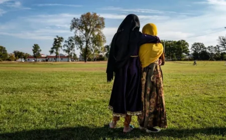 புலம்பெயர்ந்தோரை குடியேற்றுவது குறித்து அமெரிக்கா அதிரடி தீர்மானம்