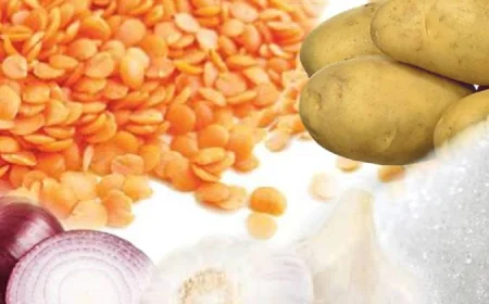 உருளைக்கிழங்கு, வெங்காயம் மற்றும் பருப்பு இறக்குமதி செய்வது குறித்து கவனம்