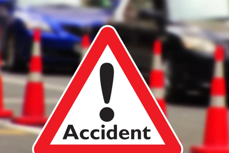 பேரழிவுக்கு மத்தியில் வீதி விபத்துகள் - மூன்று பேர் உயிரிழப்பு