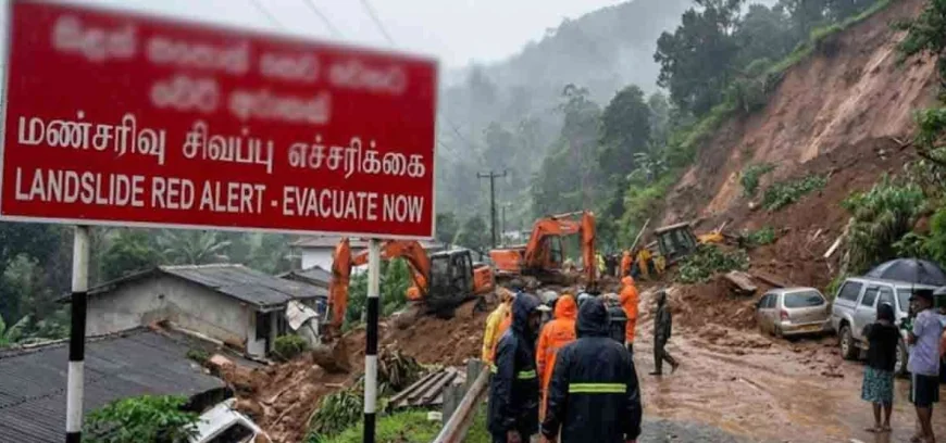 அடைமழை காரணமாக பல பகுதிகளில் மண்சரிவு சிவப்பு எச்சரிக்கை