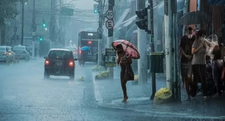 நாட்டில் இன்றும் மழை: 34 பிரதான நீர்நிலைகள் வான் பாய்கின்றன