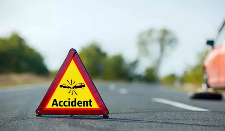 கார் - வேன் நேருக்கு நேர் மோதி இடம்பெற்ற விபத்தில் 3 பேர் பலி; 10 பேர் காயம்!