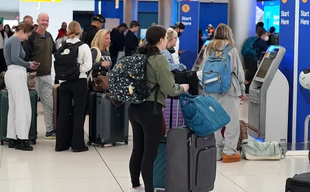 ஐரோப்பிய புதிய டிஜிட்டல் நுழைவு திட்டம் நிறுத்த கோரிக்கை – விமானத் துறை எச்சரிக்கை