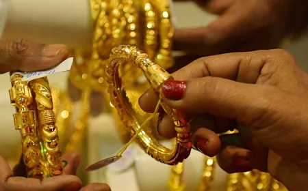 இலங்கையில் தங்கத்தின் விலை அதிரடி உயர்வு: ஒரு பவுன் ரூ. 4 லட்சத்தைக் கடந்து புதிய உச்சம்!