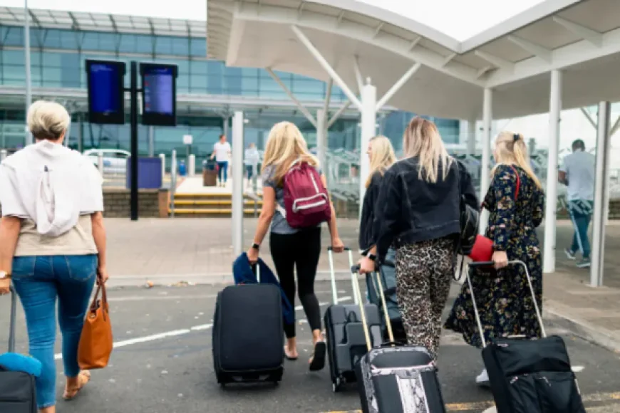 ஜனவரியில் இலங்கைக்கு வந்த சுற்றுலாப் பயணிகள் எண்ணிக்கை 2.7 இலட்சத்தை கடந்தது