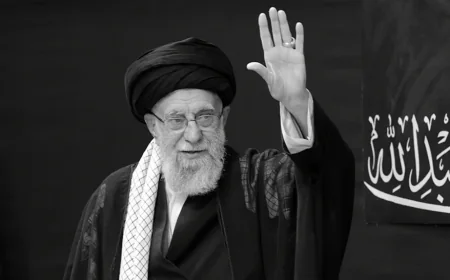 மஷாத் புனித நகரில் அயதுல்லா அலி காமேனியின் உடல் நல்லடக்கம்: ஈரானில் தொடரும் போர் பதற்றம்!