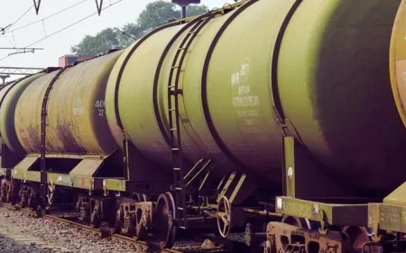 இந்தியாவிடம் இருந்து 45 ஆயிரம் டன் டீசல் இறக்குமதி செய்ய  பங்களாதேஷ் முடிவு