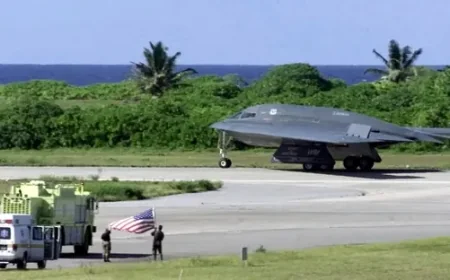 இந்தியப் பெருங்கடலில் அமெரிக்கா-பிரிட்டன் தளத்தை நோக்கி ஈரான் ஏவுகணை தாக்குதல்