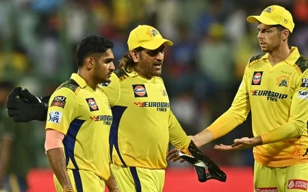 சிஎஸ்கே-வை விட்டு வேண்டும் என்றே விலகும் தோனி – உண்மையை உடைத்த முன்னாள் வீரர் சைமன் டவுல்