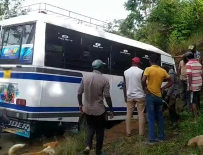 Bogawanthalawa Bus Accident: 34 School Students Injured