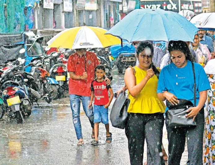 தென்மேற்குப் பருவப் பெயர்ச்சி படிப்படியாக ஆரம்பம்: பல மாவட்டங்களில் கனமழை எச்சரிக்கை