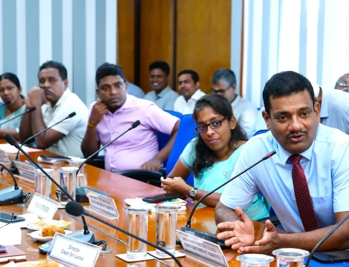 யாழ் – கொழும்பு ரயில் சேவைகளை அதிகரிக்க நடவடிக்கை: ஆளுநர் செயலகத்தில் உயர்மட்ட கலந்துரையாடல்
