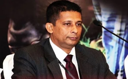 உண்ணாவிரதப் போராட்டத்தை கைவிட்டார் முன்னாள் புலனாய்வுப் பிரிவு தலைவர் சுரேஷ் சலே