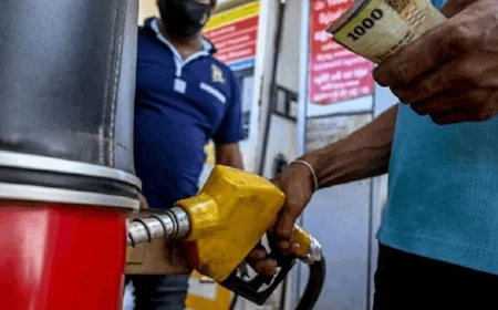 ஓகஸ்ட் மாத எரிபொருள் விலையில் மாற்றமில்லை: பெற்றோலிய கூட்டுத்தாபனம் அதிரடி அறிவிப்பு!