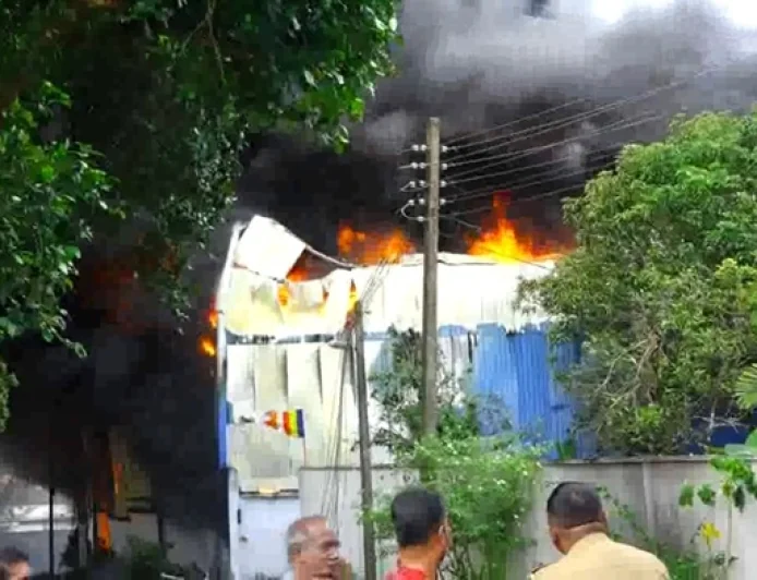 ஹோமாகம தொழிற்சாலை தீ விபத்து: ஐந்து பேர் உயிரிழப்பு - பிரதியமைச்சரின் அதிரடி உத்தரவு!