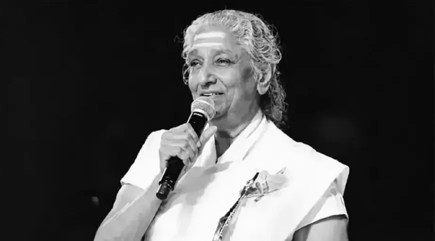 பாடகி எஸ்.ஜானகி காலமானார்; அரச மரியாதையுடன் உடல் அடக்கம் செய்யப்படும் என கர்நாடக அரசு அறிவிப்பு