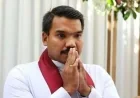 வாக்குமூலம் பதிவு செய்வதற்காக FCID முன்னிலையில் நாமல் ராஜபக்‌ஷ எம்.பி!