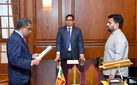 மத்திய மாகாணத்தின் புதிய ஆளுநராக ஹர்ஷ சுரங்க பெர்னாண்டோ பதவியேற்பு