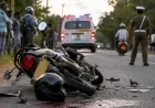 மோட்டார் சைக்கிள் டயரில் சிக்கிய ஆடை: பல்கலைக்கழக மாணவி உயிரிழப்பு