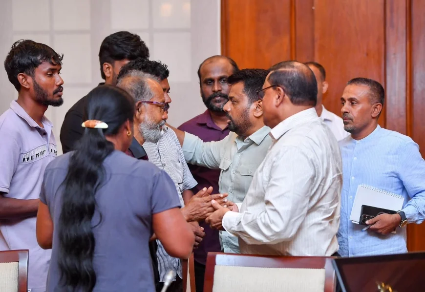 சவூதியில் மரண தண்டனை விதிக்கப்பட்டுள்ள அனோஜனின் பெற்றோரைச் சந்தித்தார் ஜனாதிபதி அநுர குமார திஸாநாயக்க
