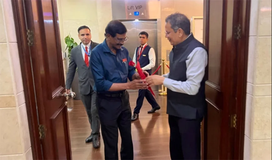 ஜேவிபி பொதுச்செயலாளர் ரில்வின் சில்வா தலைமையிலான குழு புதுடில்லி பயணம்: ஜெய்சங்கர் மற்றும் பாஜக தலைவர்களுடன் சந்திப்பு