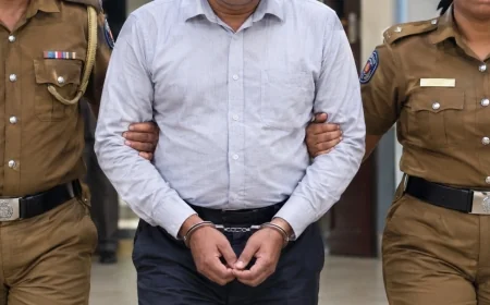 கல்லூரி மாணவிகளுக்கு ஆபாச வீடியோக்களை காட்டிய விரிவுரையாளர் கைது - மதிப்பெண்களை குறைப்பதாக மிரட்டல்!