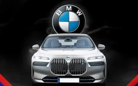 கடும் குளிரிலும் உழைத்த ஊழியர்களுக்கு BMW கார்களைப் பரிசளித்த உணவக உரிமையாளர்!